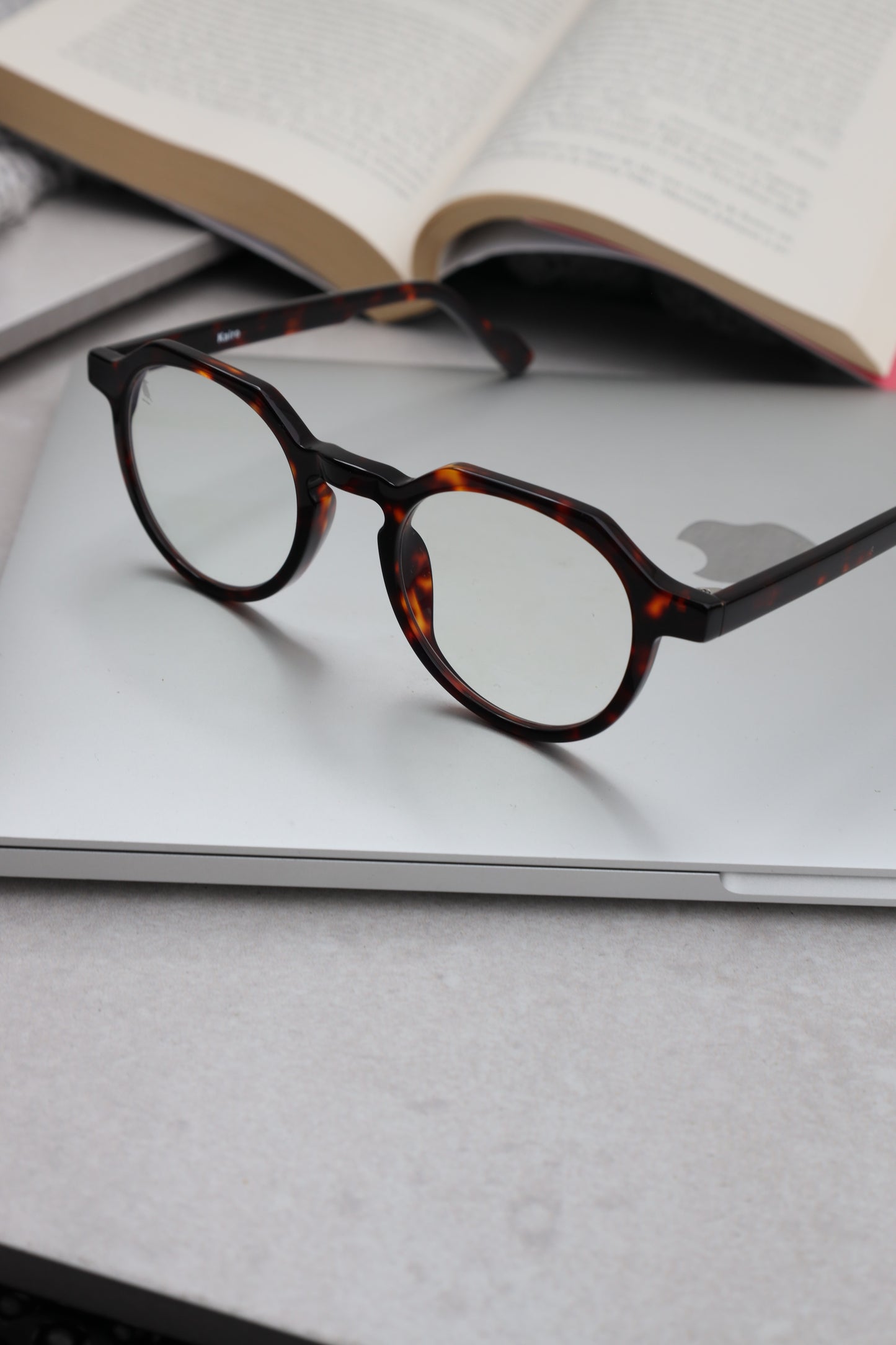 Kairo Tortoise Red Screen Glasses