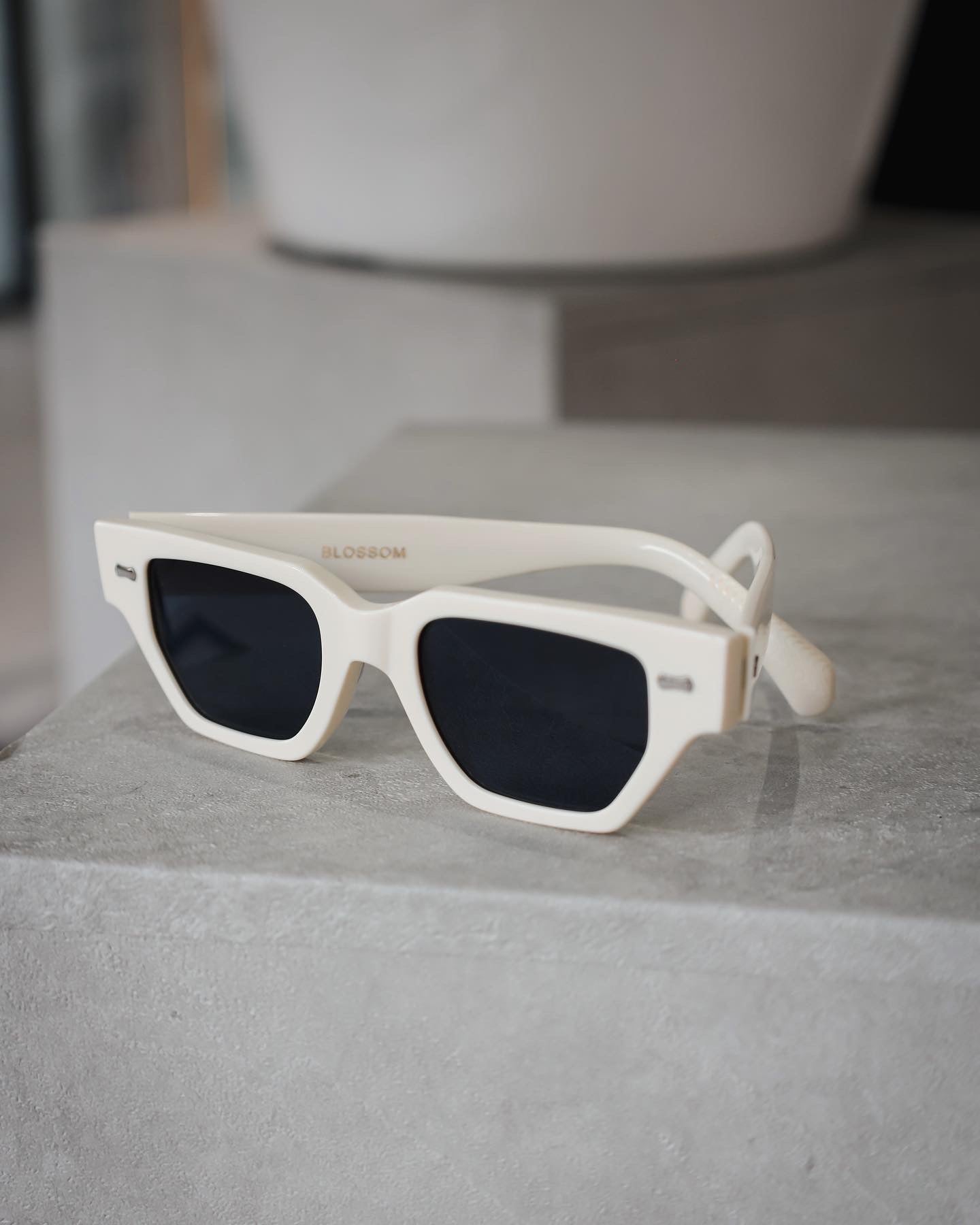 Blossom White Sky Sunglasses
