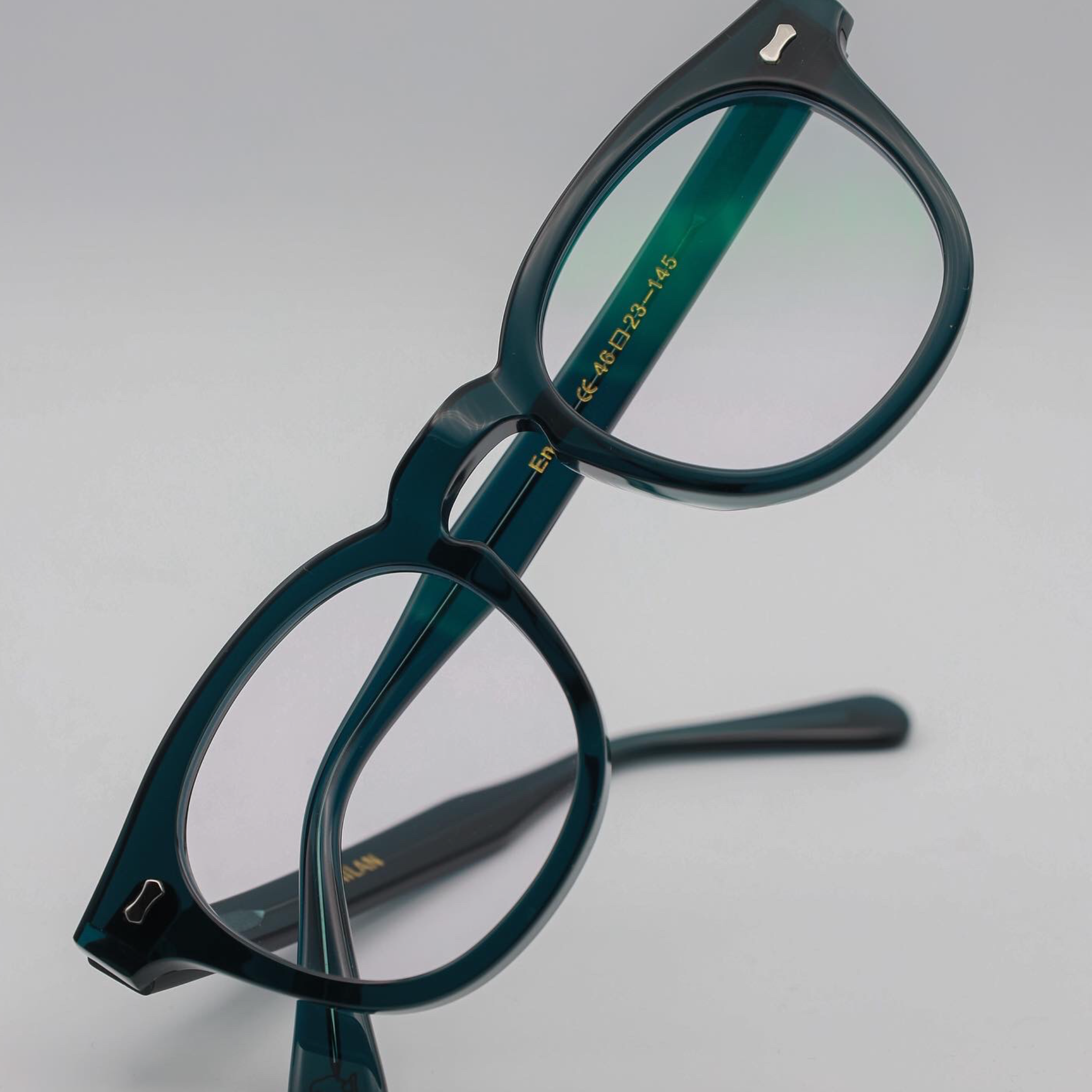 Milan Alpine Green Screen Glasses