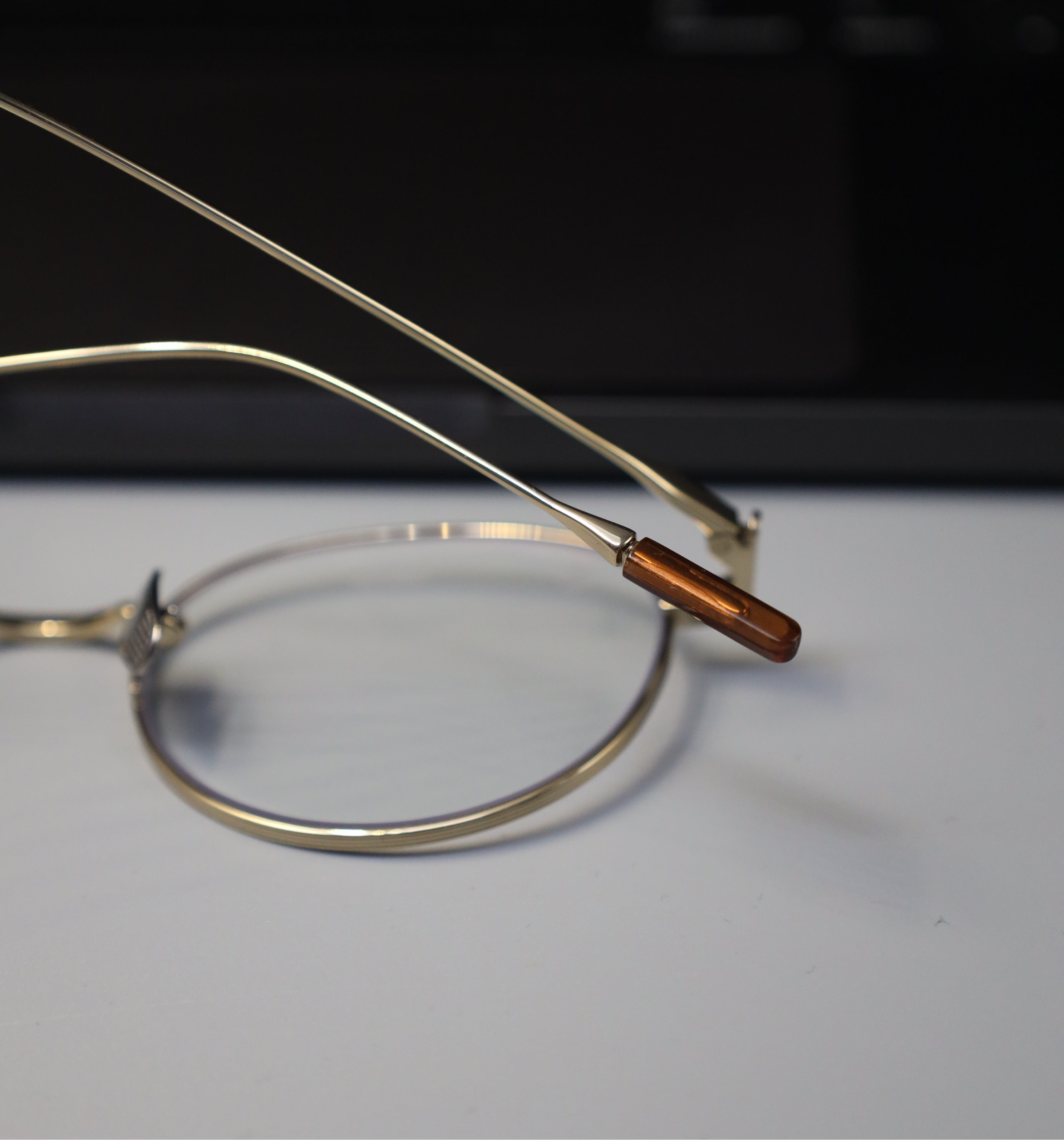 Mars Titanium Gold Screen Glasses